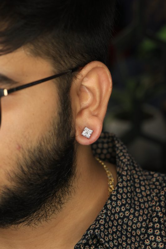 Princess cut lobe piercing stud