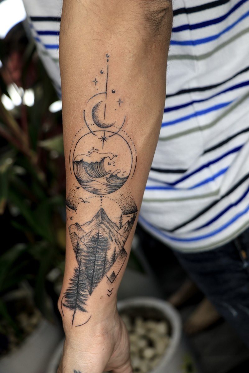 Custom Tattoo
